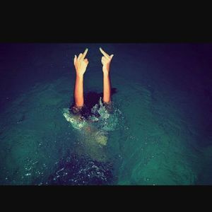 Meet your Posher, Elisea